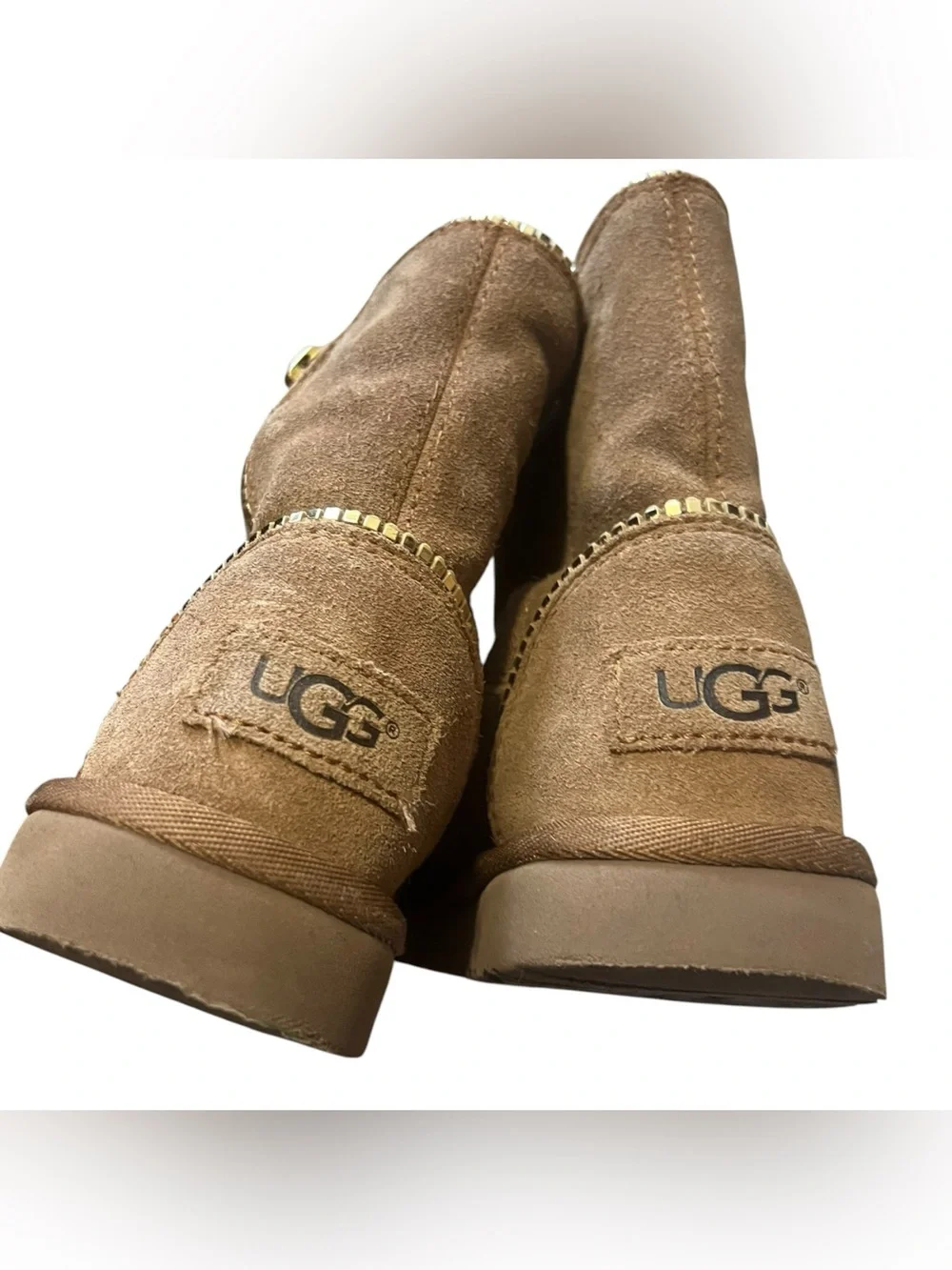 UGG Mini Zip Winter Boot in Chestnut Suede EUC 9 girls